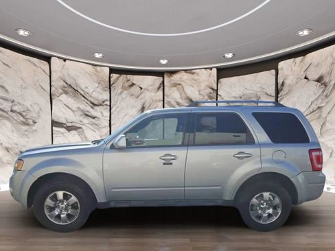 Used 2011 Ford Escape Limited w/ 301A Rapid Spec Order Code image 3