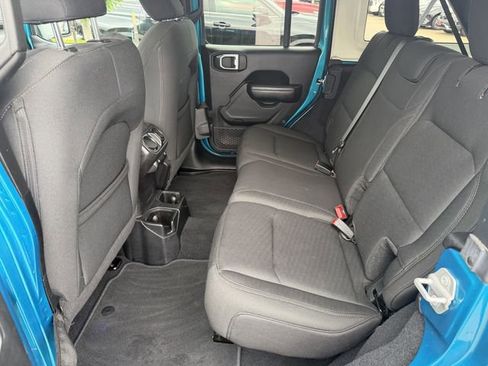 Used 2019 Jeep Wrangler Unlimited Sport S AWD/4WD image 22