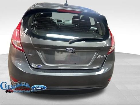 Used 2018 Ford Fiesta SE image 4