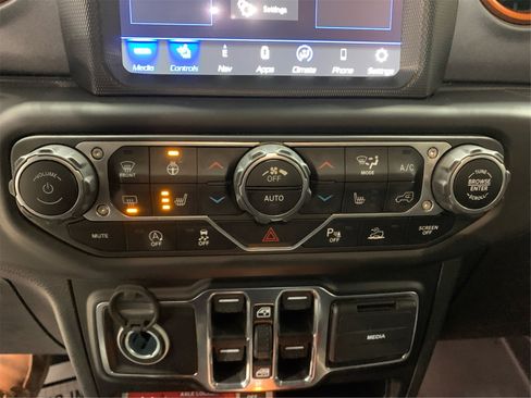 Used 2021 Jeep Gladiator Mojave image 25