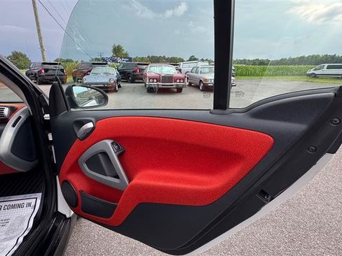 Used 2008 smart fortwo passion RWD image 26