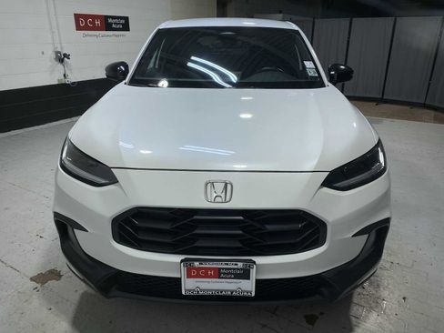 Used 2023 Honda HR-V Sport image 6