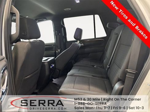 Used 2023 GMC Yukon SLE image 11