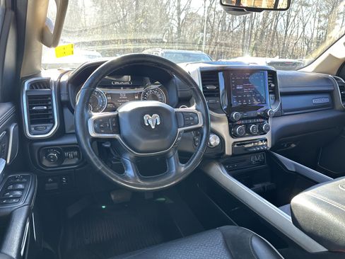 Used 2019 RAM 1500 Laramie image 25