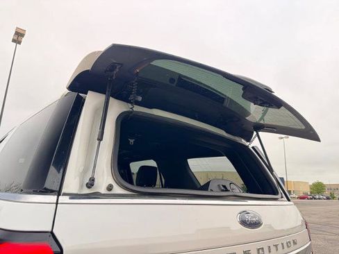 Certified 2023 Ford Expedition Platinum AWD/4WD image 17
