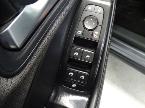 Used 2023 Nissan Rogue SV AWD/4WD image 10