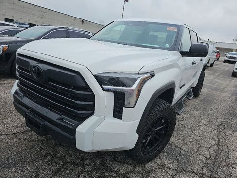 Used 2024 Toyota Tundra SR5 AWD/4WD image 5