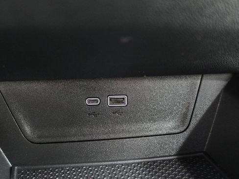 Used 2026 Chevrolet Equinox LT w/ LPO, Floor Liner Package FWD image 26