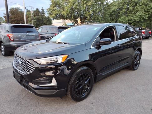 Certified 2024 Ford Edge SEL AWD/4WD image 7