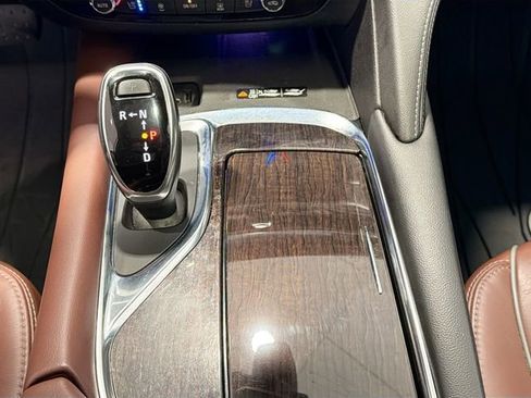 Used 2019 Buick Enclave Avenir image 16