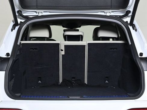 Certified 2025 Audi Q5 Premium w/ Convenience Package image 21