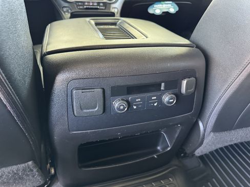 Certified 2019 Chevrolet Tahoe Premier RWD image 18