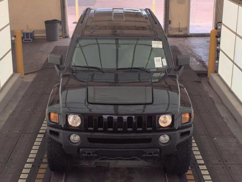 Used 2010 HUMMER H3 Luxury AWD/4WD image 2