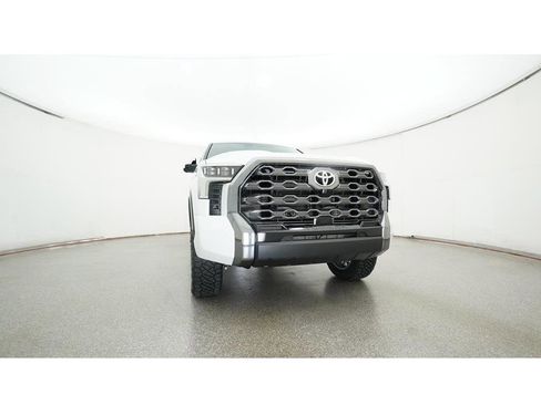 New 2025 Toyota Tundra Platinum image 22