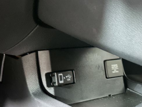Used 2016 Honda Civic EX image 25