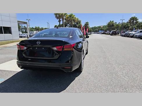 Used 2025 Nissan Altima 2.5 S image 29