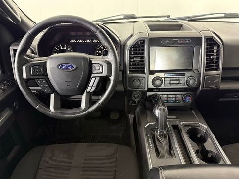 Used 2017 Ford F150 XLT w/ Equipment Group 302A Luxury AWD/4WD image 4