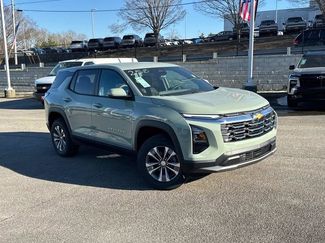 New 2026 Chevrolet Equinox LT w/ Convenience Package II FWD video 2