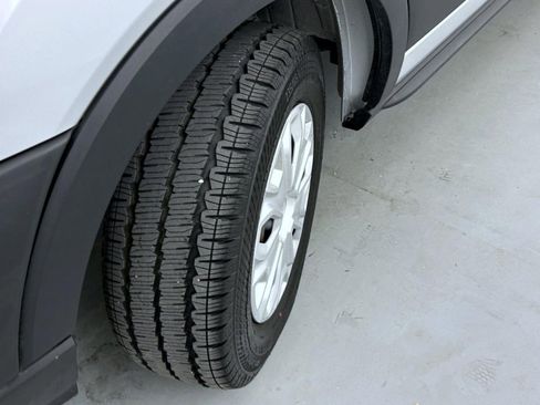 Used 2023 Ford E-Transit Low Roof RWD image 21