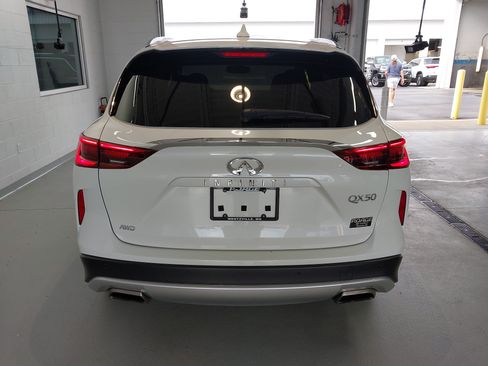 Used 2020 INFINITI QX50 Luxe AWD/4WD image 33