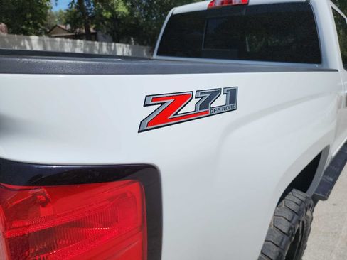 Used 2017 Chevrolet Silverado 1500 LT w/ Texas Edition AWD/4WD image 16