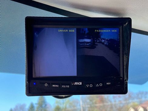 Used 2020 Nissan NV 2500 S RWD image 17
