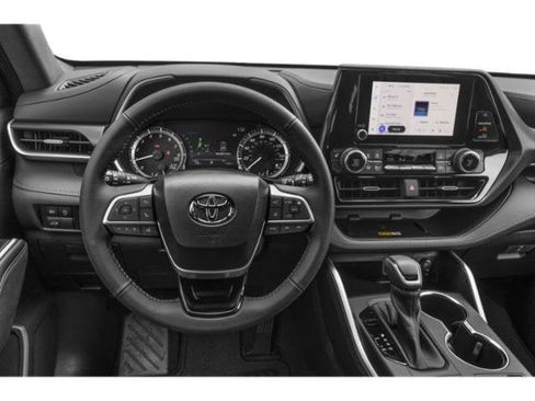 Used 2025 Toyota Highlander XSE image 10