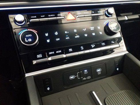New 2026 Hyundai Santa Fe Limited AWD/4WD image 7