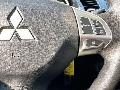 Used 2011 Mitsubishi Lancer ES FWD image 19