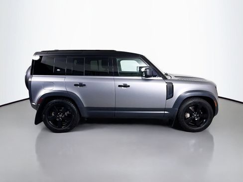 Used 2020 Land Rover Defender 110 HSE AWD/4WD image 8