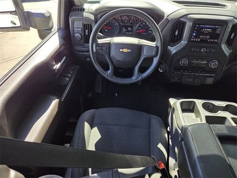 Certified 2024 Chevrolet Silverado 2500 Custom w/ Custom Value Package image 12