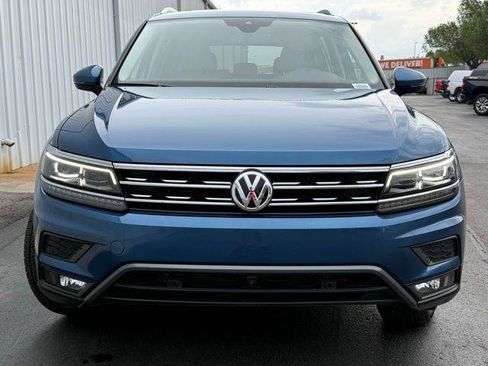Used 2019 Volkswagen Tiguan SEL Premium image 16