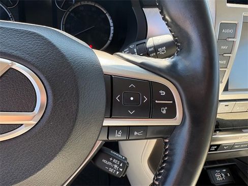 Used 2021 Lexus GX 460 Premium image 9