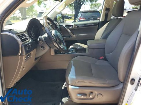 Used 2020 Lexus GX 460 Premium AWD/4WD image 18