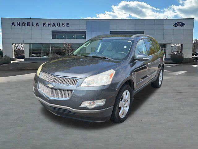 Used 2012 Chevrolet Traverse LTZ FWD image 3