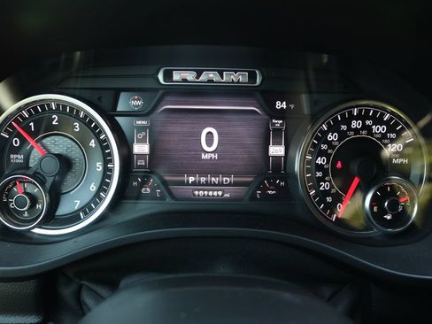 Used 2021 RAM 1500 Big Horn RWD image 28