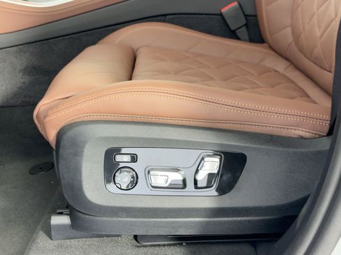 New 2026 BMW X5 sDrive40i w/ Climate Comfort Package image 12