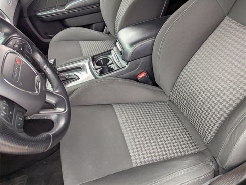 Used 2019 Dodge Charger GT w/ Blacktop Package image 16