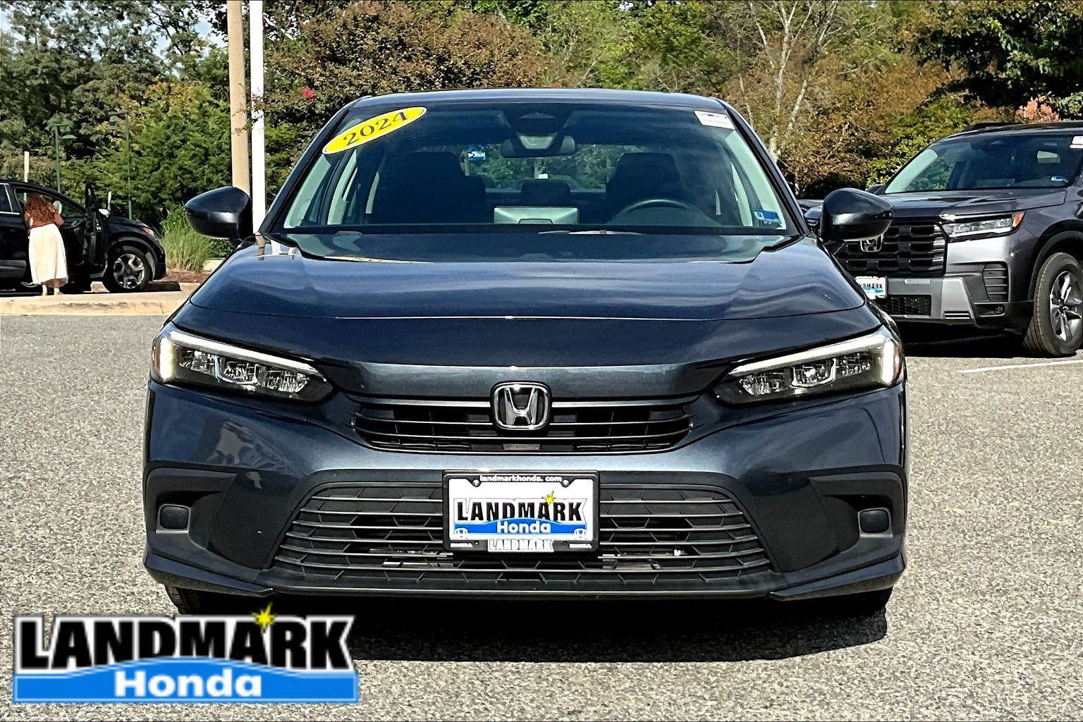 Used 2024 Honda Civic EX image 3