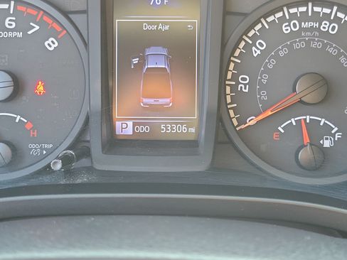 Used 2021 Toyota Tacoma SR w/ SX Package AWD/4WD image 20