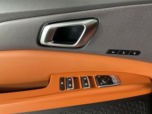 New 2026 Kia Carnival EX image 20