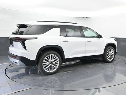 New 2026 Chevrolet Traverse LT w/ LPO, Floor Liner Package