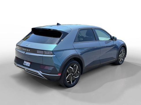 Certified 2024 Hyundai Ioniq 5 SEL RWD image 5