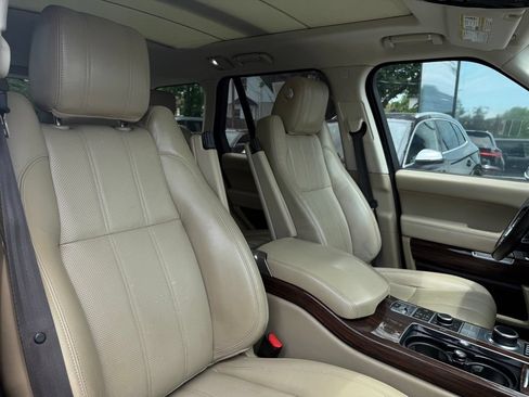 Used 2014 Land Rover Range Rover HSE AWD/4WD image 11