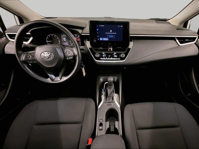 Used 2025 Toyota Corolla LE FWD image 14