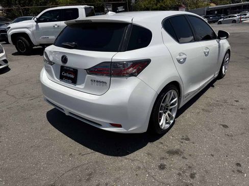 Used 2013 Lexus CT 200h FWD image 6