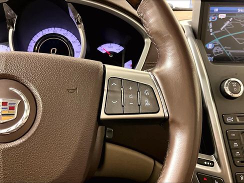 Used 2011 Cadillac SRX Premium image 22