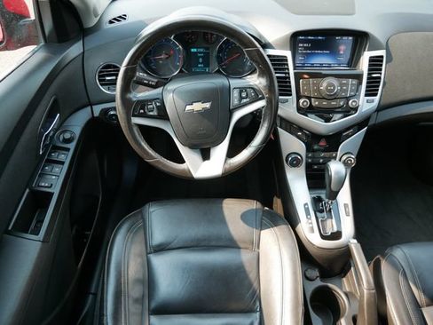 Used 2015 Chevrolet Cruze LT w/ RS Package FWD image 9