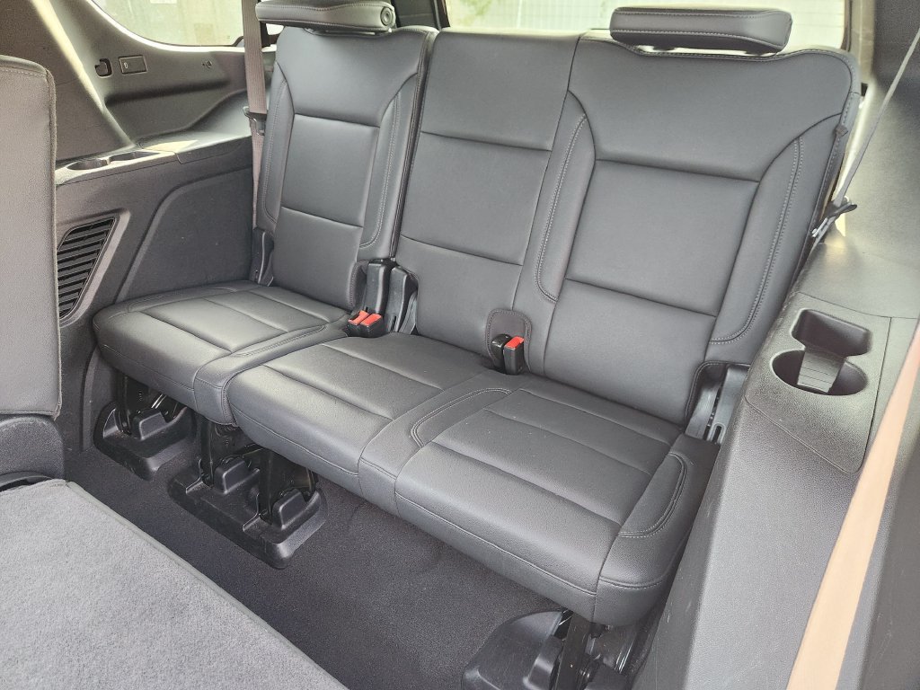Used 2025 Chevrolet Tahoe LT RWD image 22