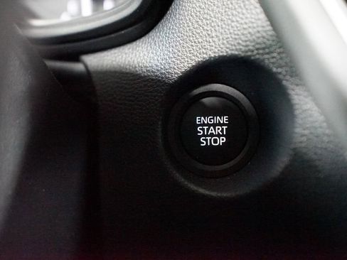 Certified 2024 Toyota Corolla Cross LE image 22